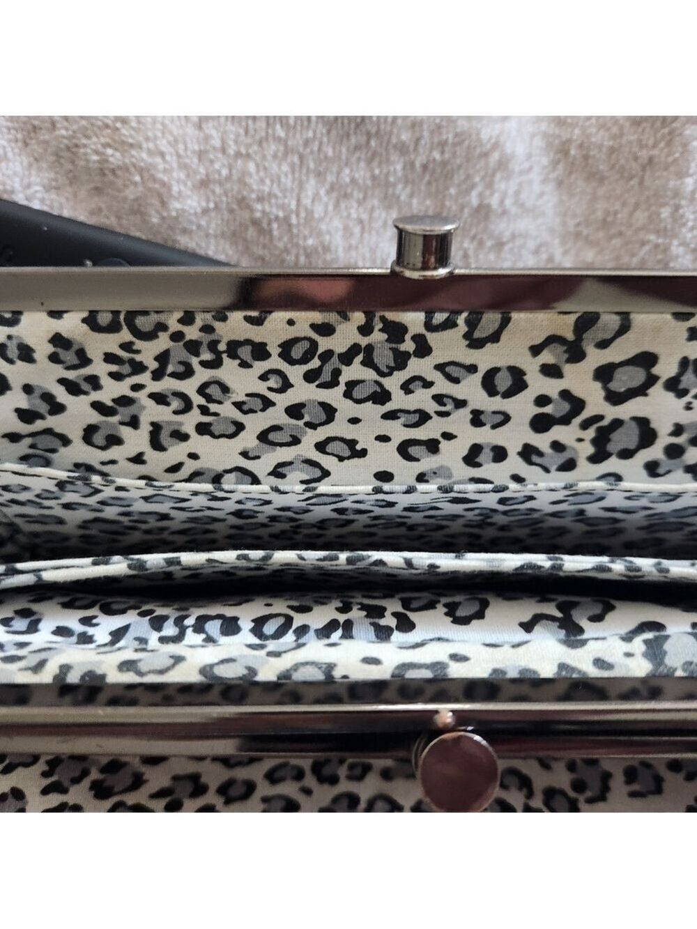 Kenneth Cole New York Black Leather Double Frame Wallet Clutch - Picture 9 of 9